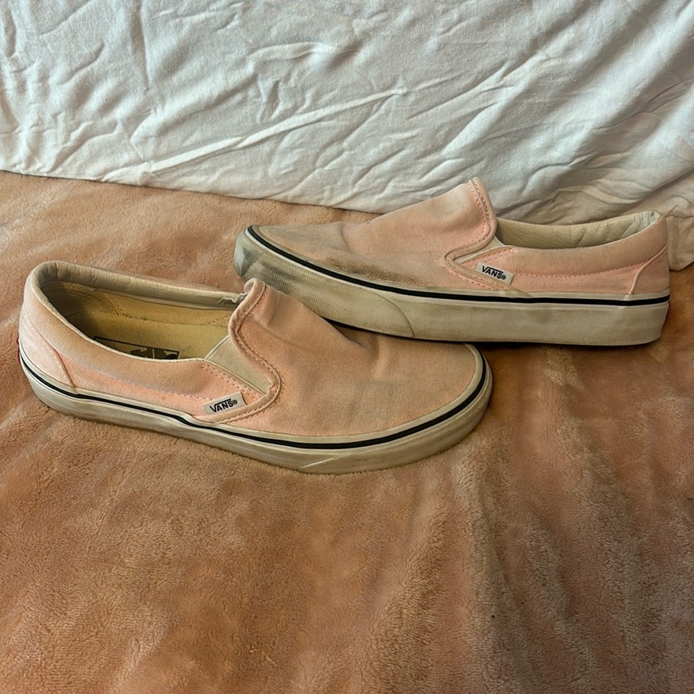 Light Pink Van’s Slip-On Shoes | Size Women’s 8.0